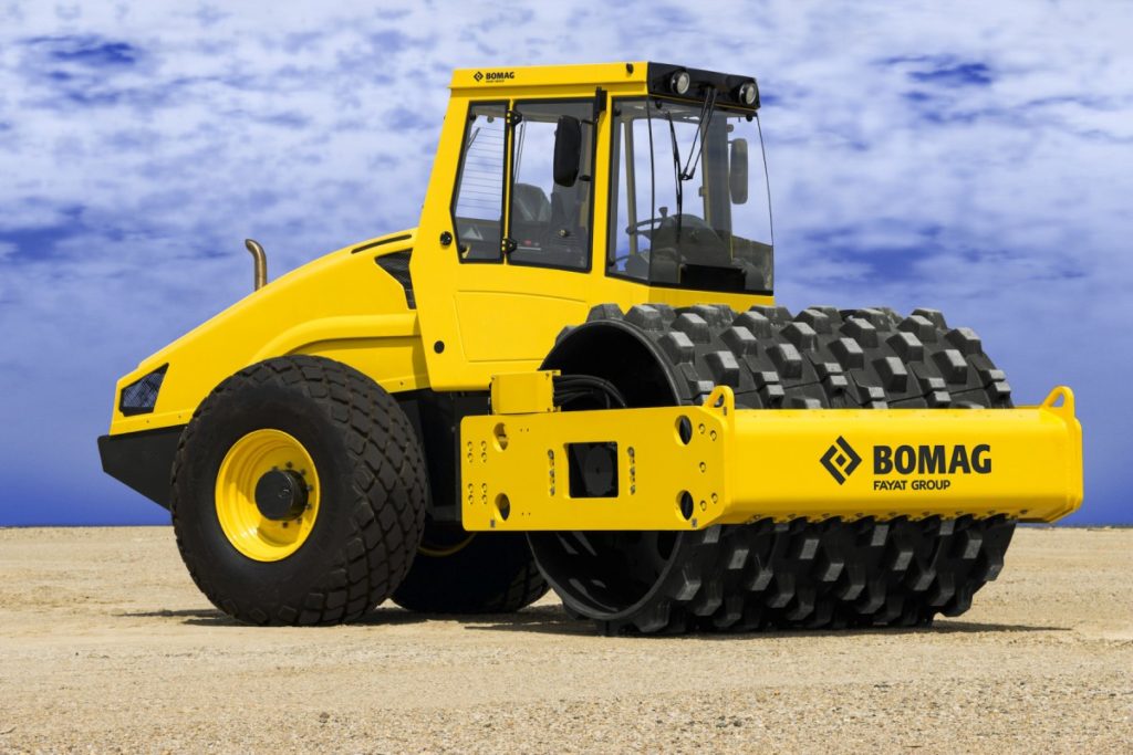 Каток BOMAG BW226 DH-4