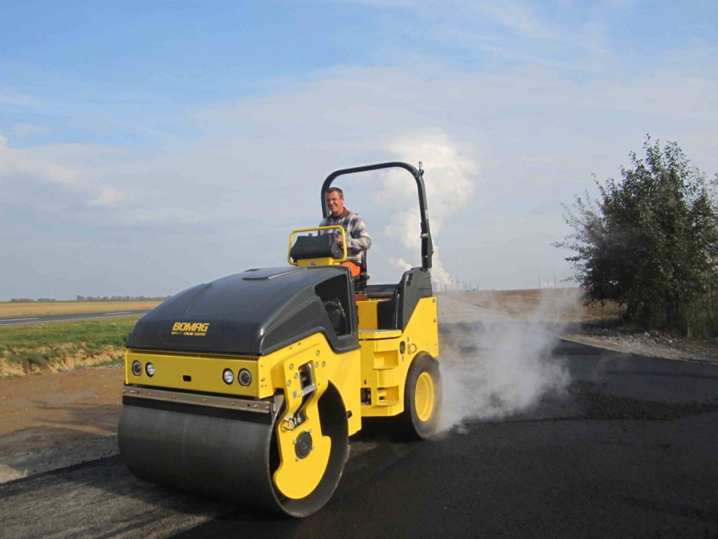 Каток BOMAG BW125 AD-4