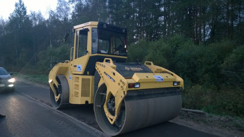 Каток BOMAG BW203 AD-4
