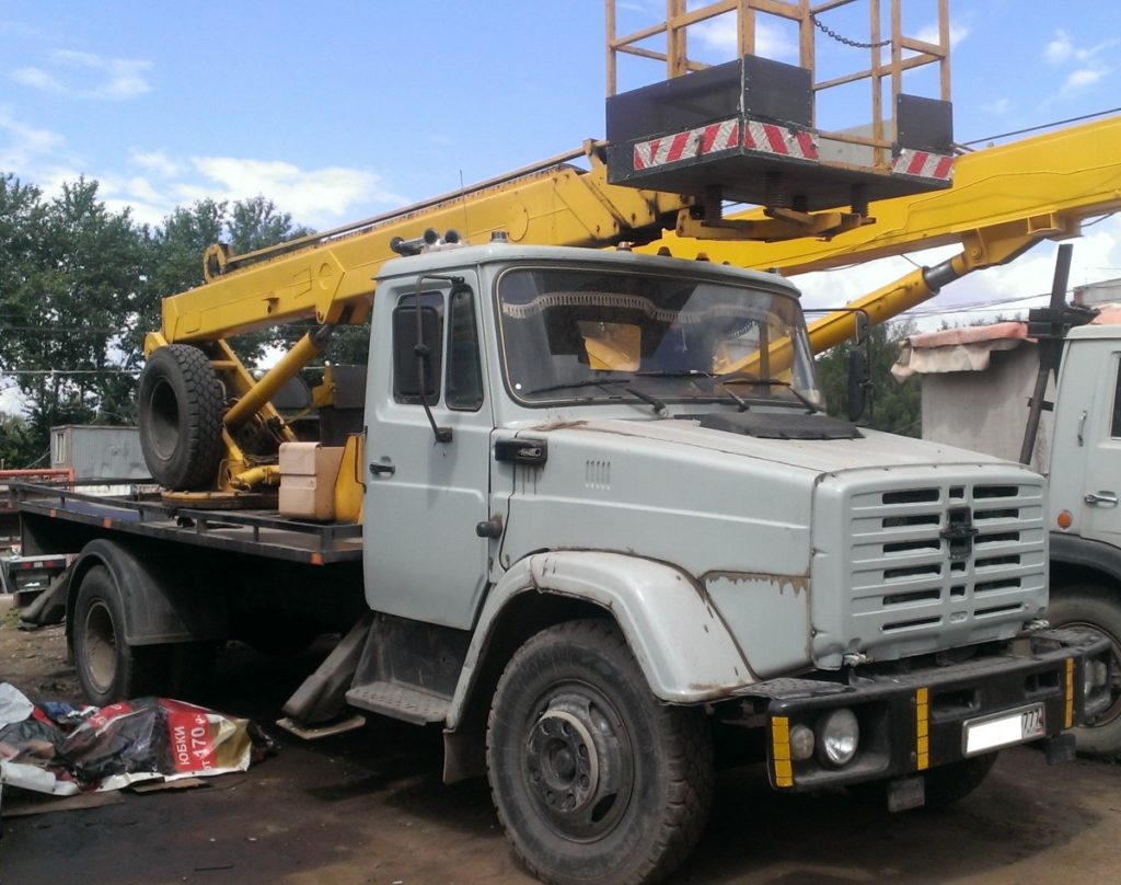 Автовышка ЗИЛ АПТ-17