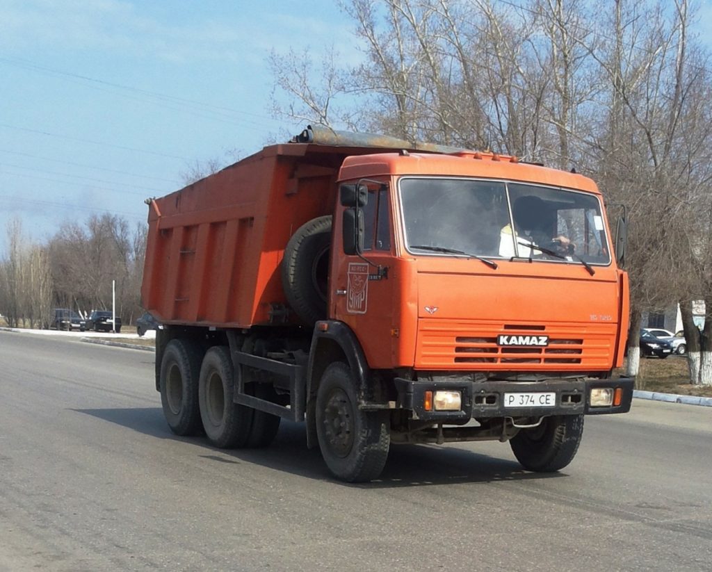 Самосвал Камаз 65115