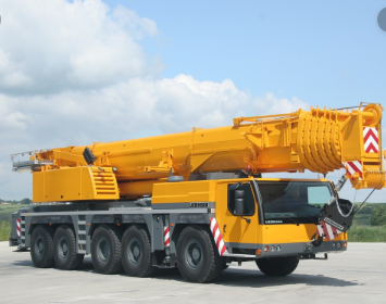 Автокран Liebherr LTM 1200-5.1 грузоподъёмностью 200 тонн