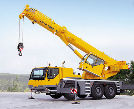 Автокран Liebherr LTM 1055 грузоподъёмностью 55 тонн
